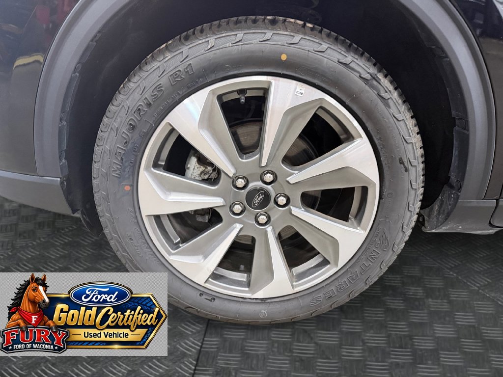 Certified 2025 Ford Escape Platinum AWD/4WD image 14