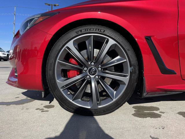 Used 2021 INFINITI Q60 Red Sport 400 w/ Proactive Package image 10