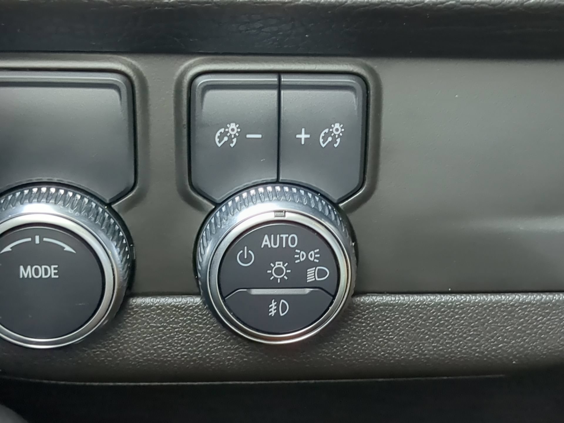 Used 2021 GMC Yukon Denali RWD image 66