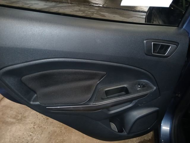 Certified 2022 Ford EcoSport SE image 39