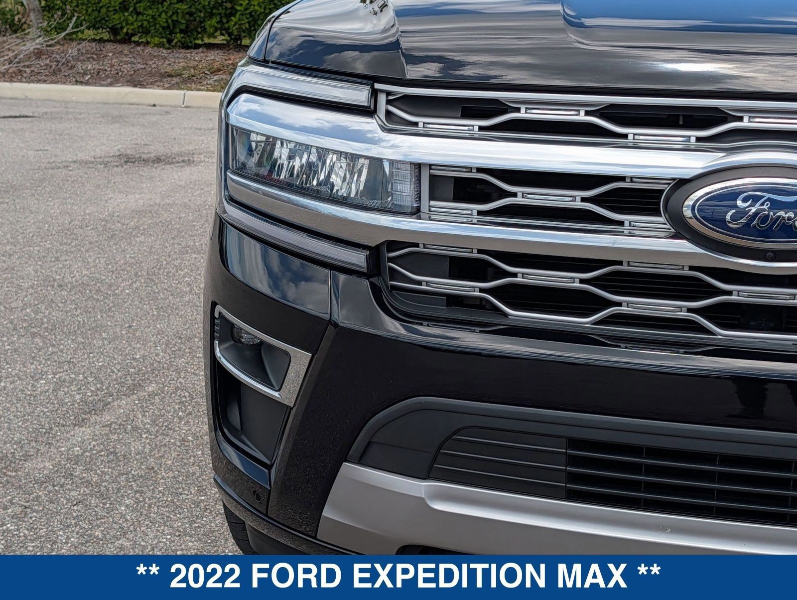 Certified 2022 Ford Expedition Max Platinum image 10