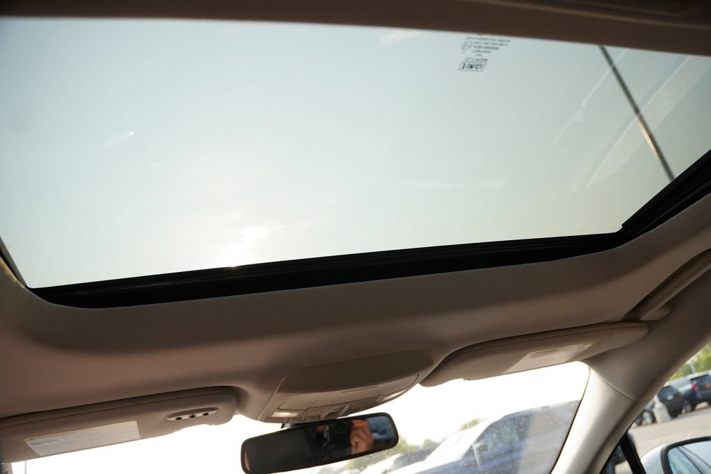 Certified 2020 Ford Fusion Titanium FWD image 18
