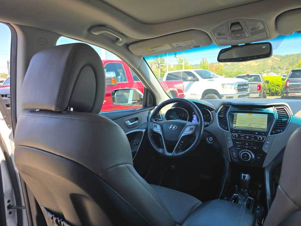 Used 2017 Hyundai Santa Fe Sport AWD/4WD image 10