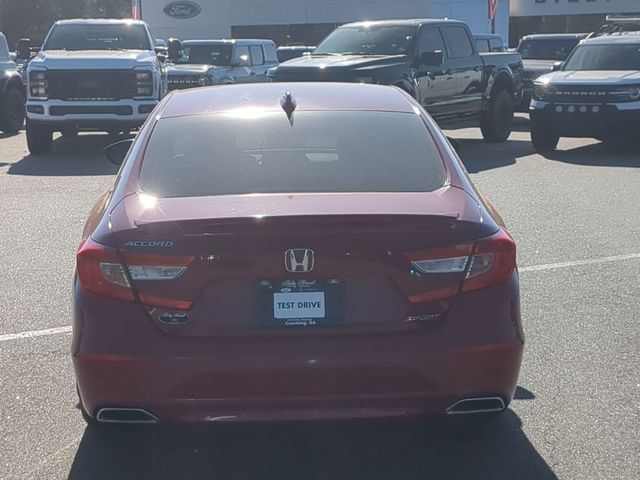 Used 2018 Honda Accord Sport image 4
