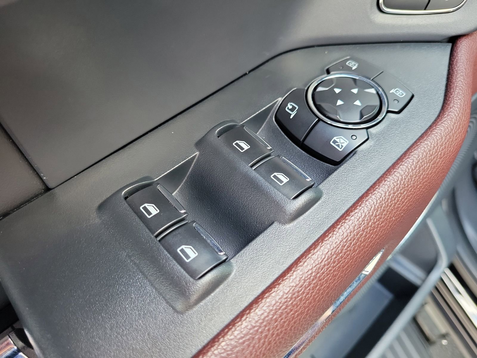Certified 2022 Ford Expedition Limited RWD image 16