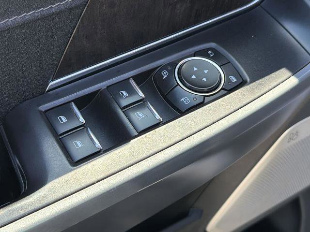 Certified 2022 Ford F150 Lariat w/ Equipment Group 502A High image 31