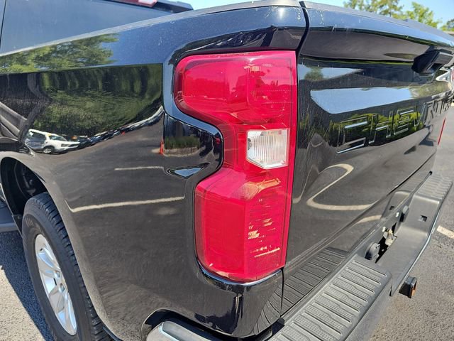Used 2020 Chevrolet Silverado 1500 LT AWD/4WD image 34