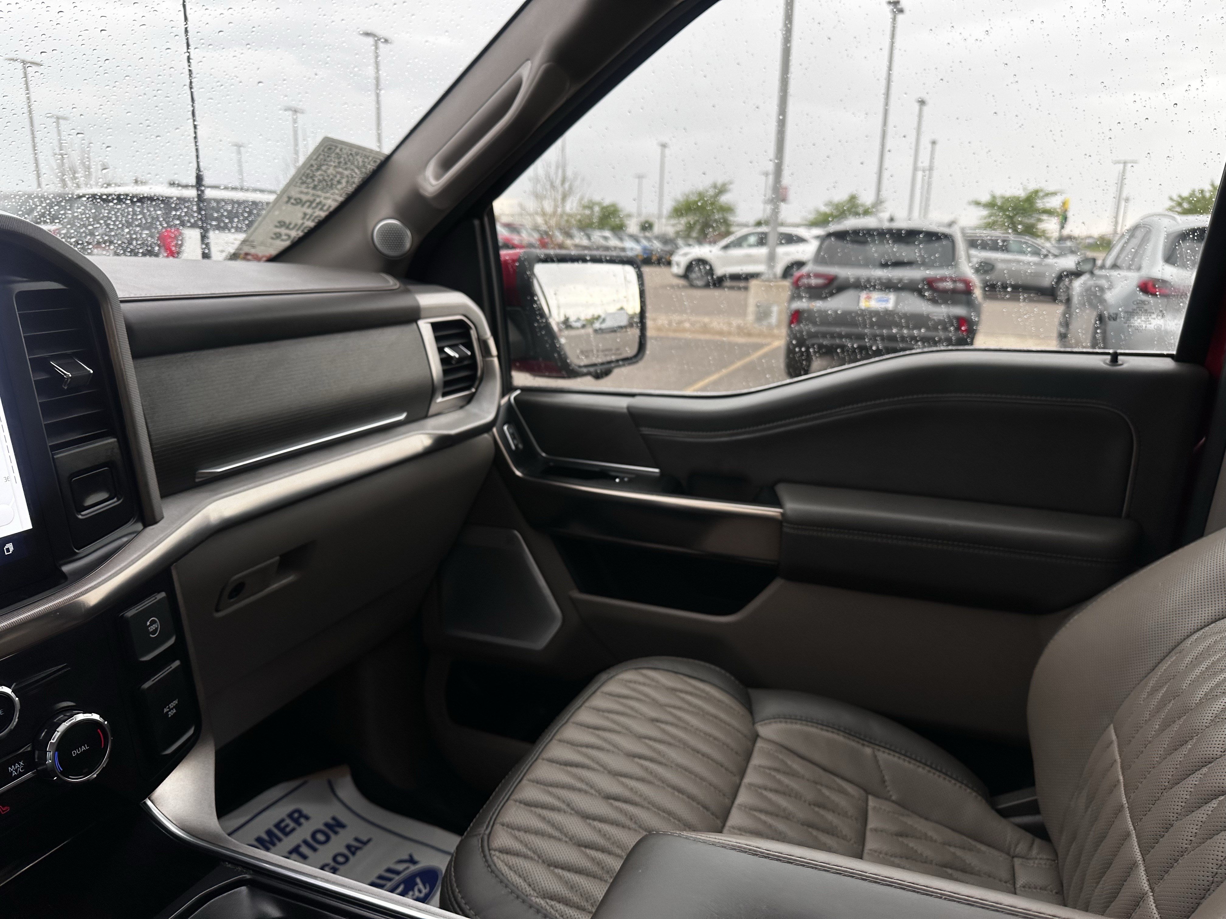 Certified 2024 Ford F150 Platinum w/ Equipment Group 703A Plus AWD/4WD image 11