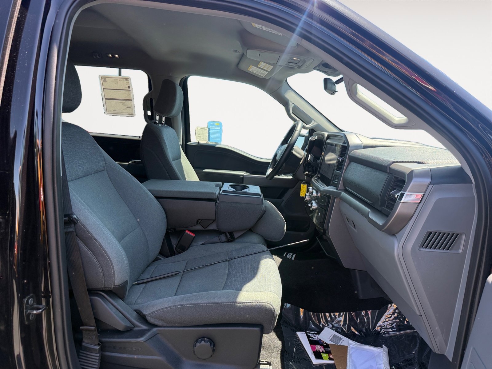 Certified 2025 Ford F150 XLT w/ Equipment Group 301A Standard AWD/4WD image 19