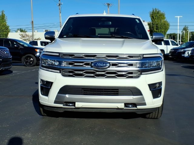 Certified 2023 Ford Expedition Platinum AWD/4WD image 2