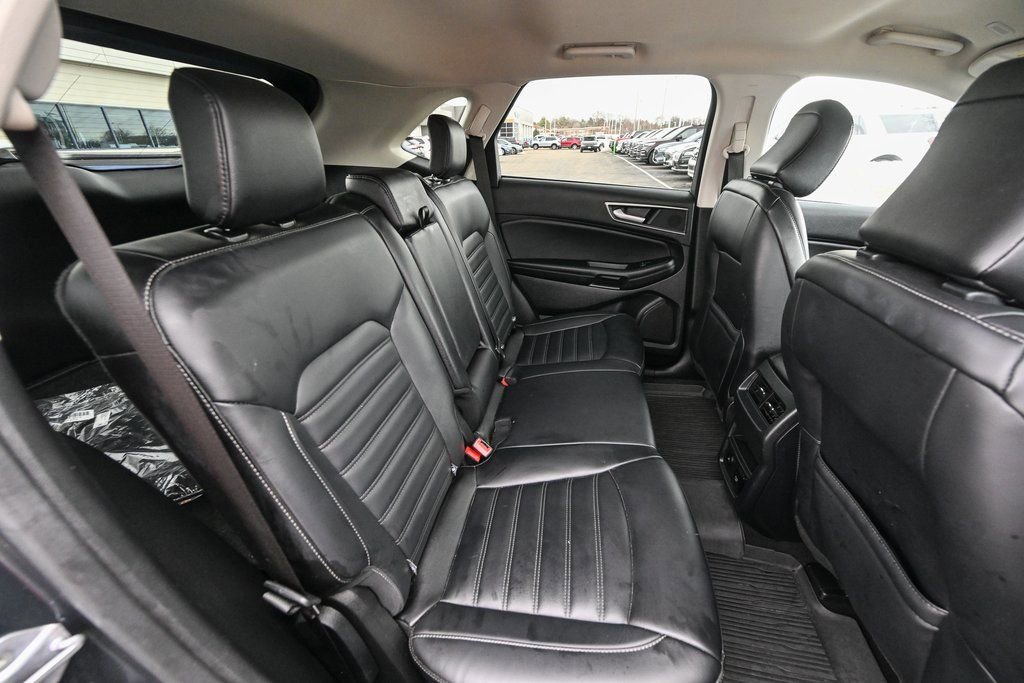 Certified 2024 Ford Edge SEL w/ Convenience Package image 32