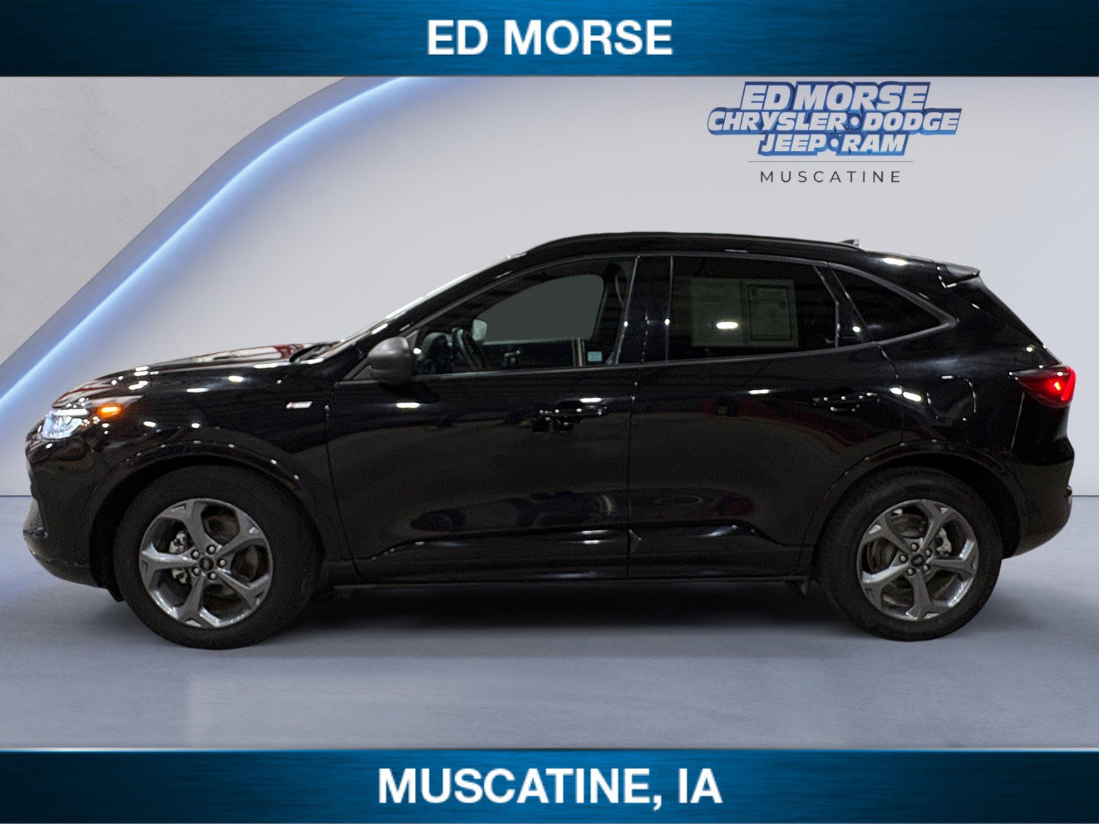 Certified 2023 Ford Escape ST-Line image 2