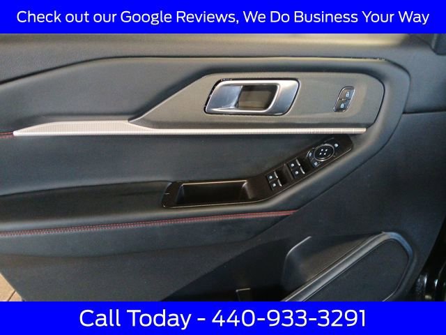 Certified 2025 Ford Explorer ST-Line image 27