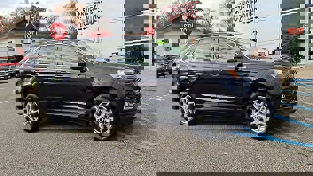 Certified 2023 Ford Edge SEL w/ Convenience Package image 13