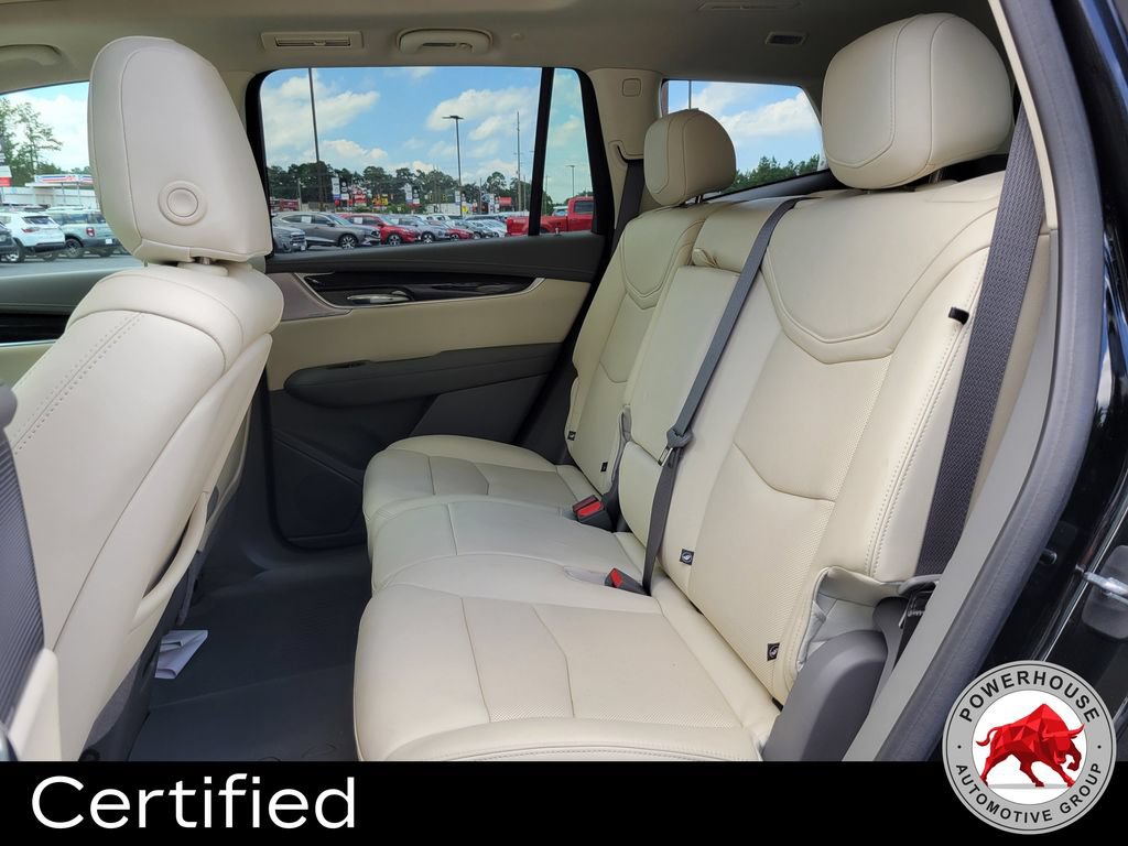 Used 2020 Cadillac XT6 Premium Luxury AWD/4WD image 17