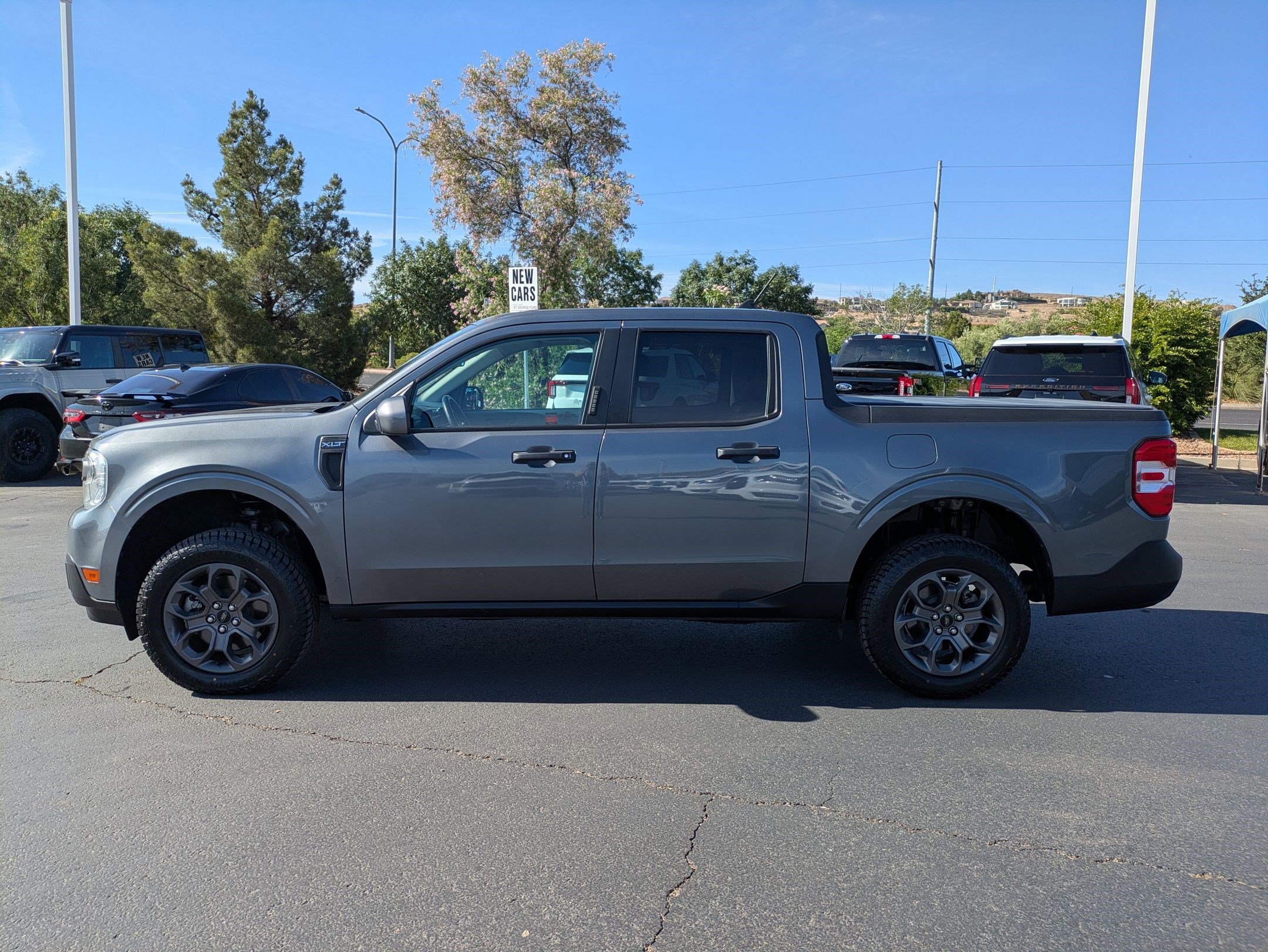 Certified 2022 Ford Maverick XLT w/ Equipment Group 300A Standard AWD/4WD image 7