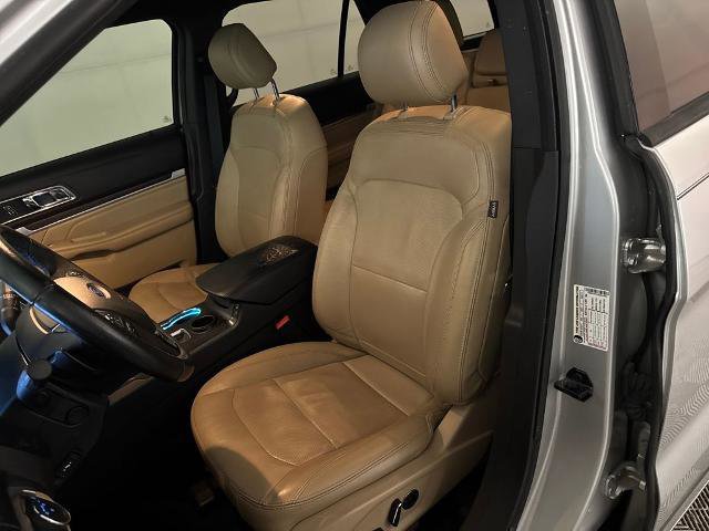 Certified 2017 Ford Explorer Limited w/ Equipment Group 301A image 13