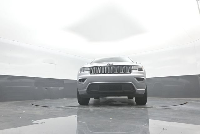 Used 2020 Jeep Grand Cherokee Altitude AWD/4WD image 37