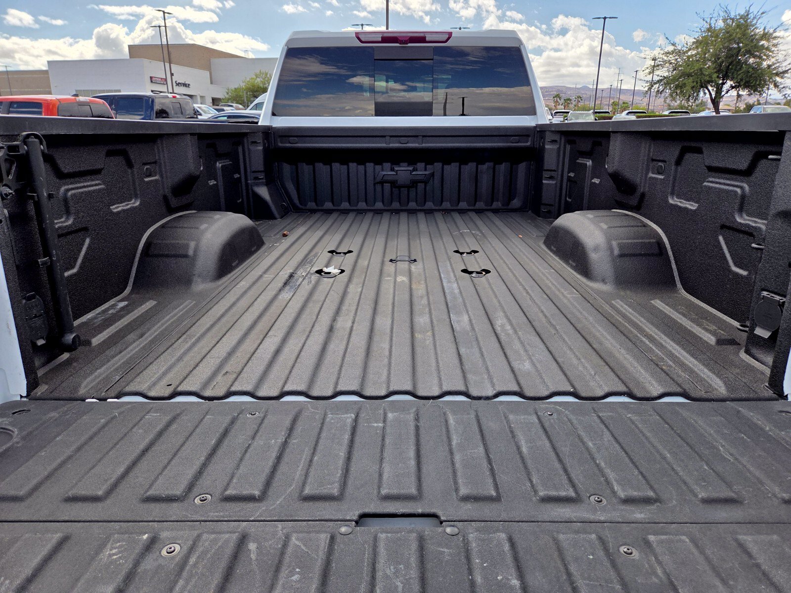 Used 2025 Chevrolet Silverado 3500 LT w/ Safety Package AWD/4WD image 13