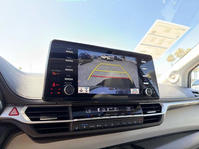 Used 2022 Toyota Sienna Limited AWD/4WD image 30