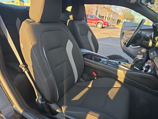 Used 2022 Chevrolet Camaro LT w/ RS Package image 24