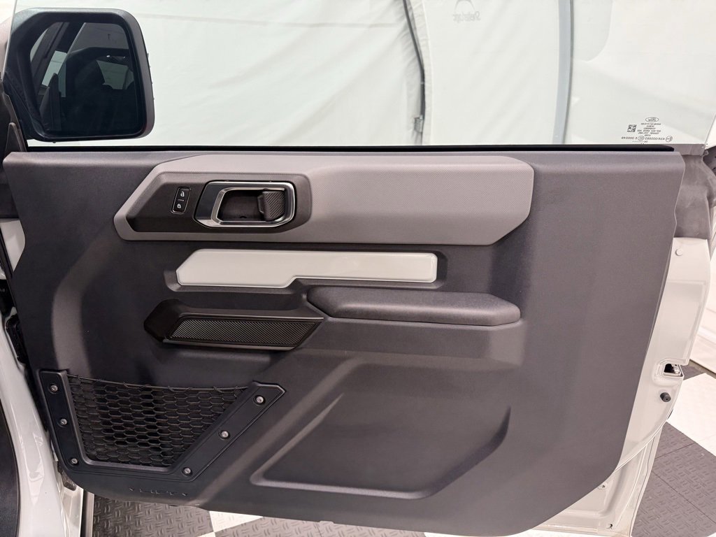 Certified 2024 Ford Bronco Black Diamond image 16