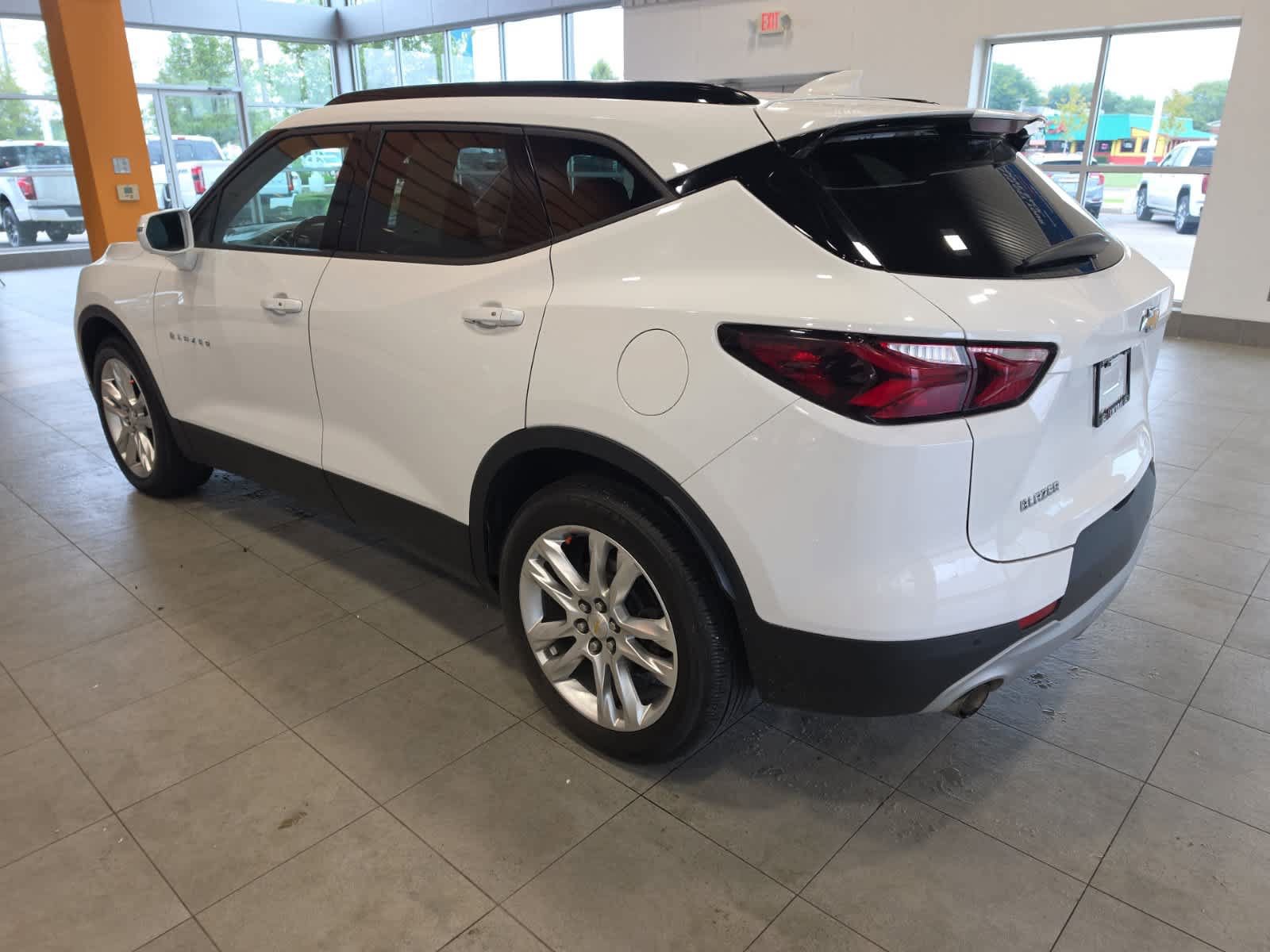 Used 2019 Chevrolet Blazer LT w/ Sun and Wheels Package FWD image 12