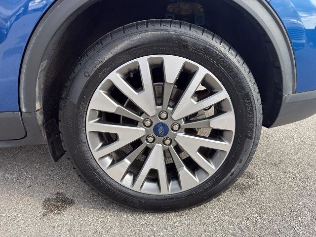 Certified 2022 Ford Escape Titanium image 23