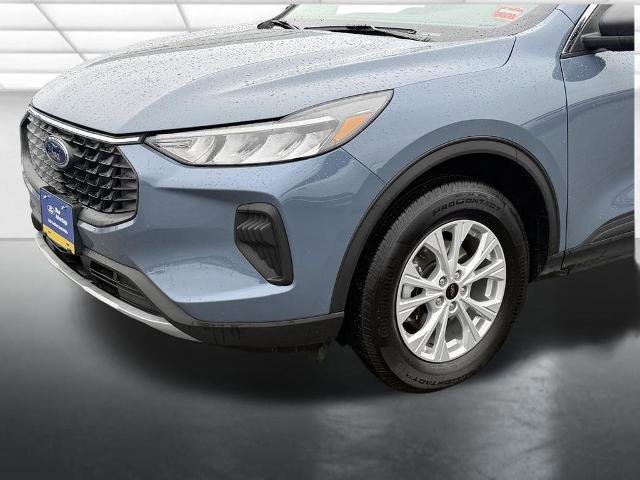 Certified 2024 Ford Escape Active w/ Tech Pack #1 AWD/4WD image 3