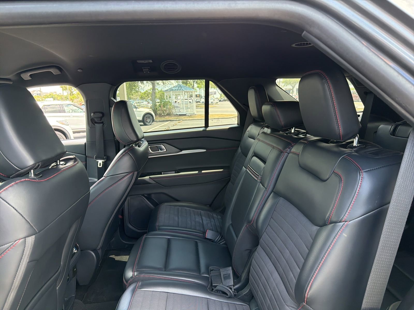 Certified 2025 Ford Explorer ST-Line w/ ST-Line Street Pack AWD/4WD image 12