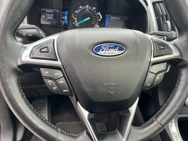 Certified 2022 Ford Edge Titanium AWD/4WD image 13