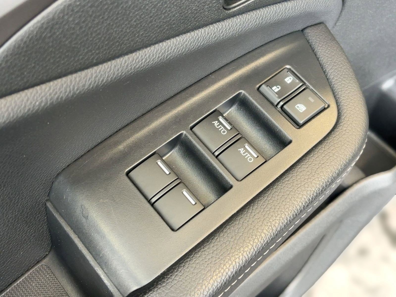 Used 2022 Honda Passport EX-L image 12