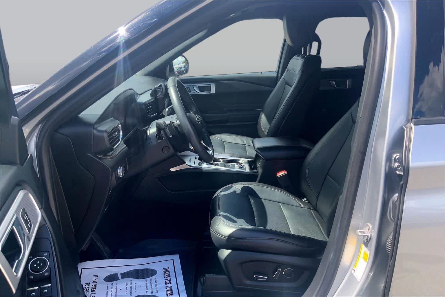 Certified 2020 Ford Explorer Limited AWD/4WD image 8