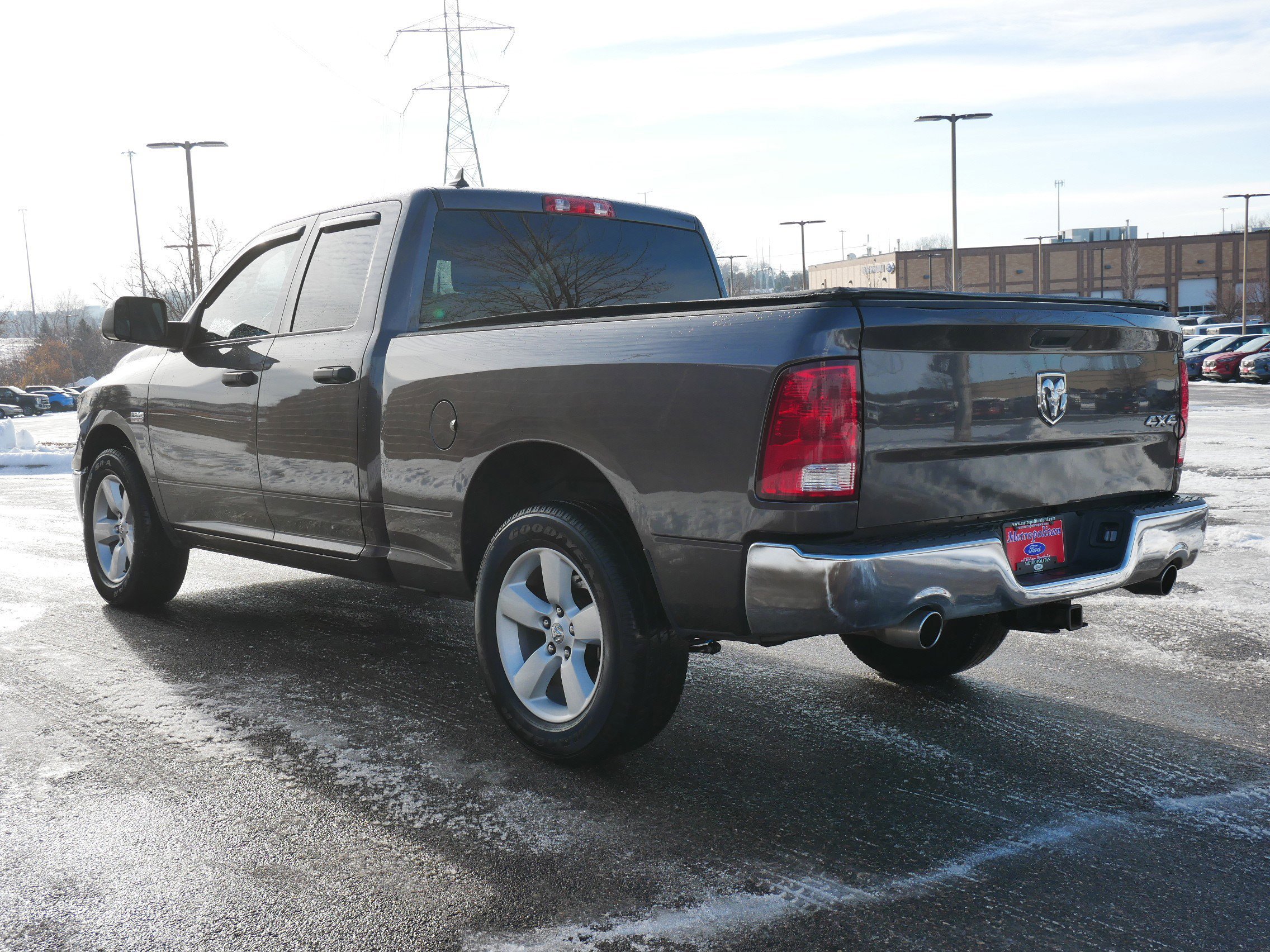 Used 2024 RAM 1500 Tradesman w/ Tradesman SXT Package image 2