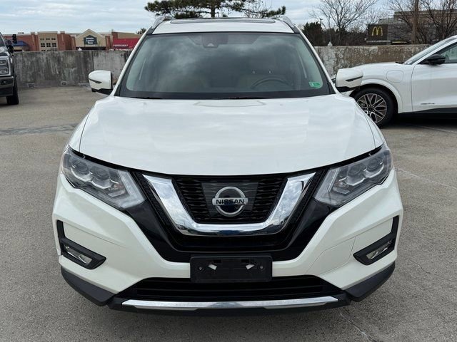 Used 2017 Nissan Rogue SL w/ SL Premium Package image 9