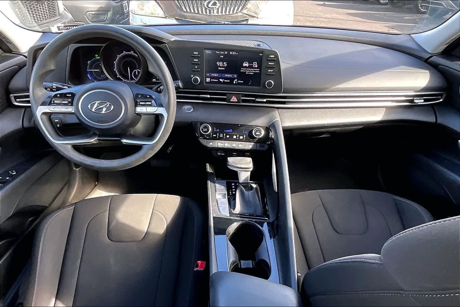 Used 2023 Hyundai Elantra Blue FWD image 10