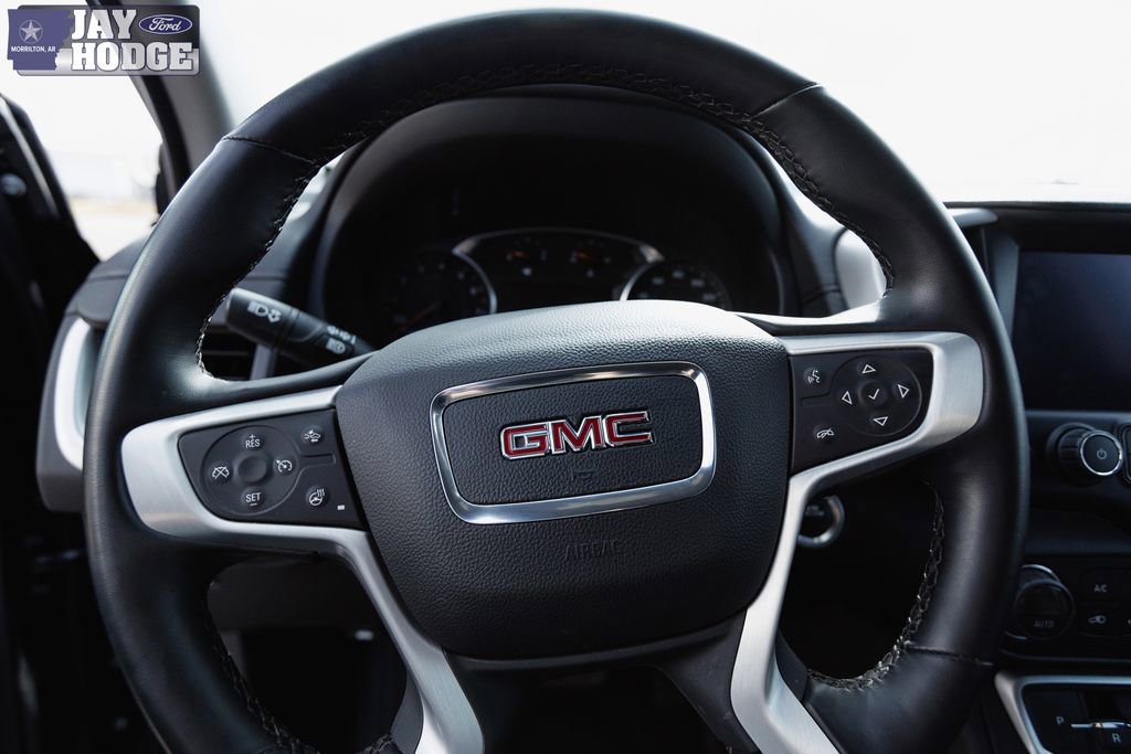Used 2024 GMC Terrain SLT image 31