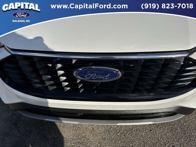 Certified 2023 Ford Escape Active w/ Tech Pack #2 image 10