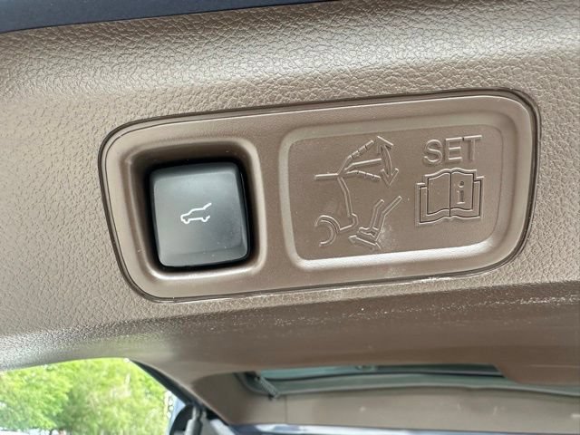 Certified 2022 Ford Expedition King Ranch RWD image 37