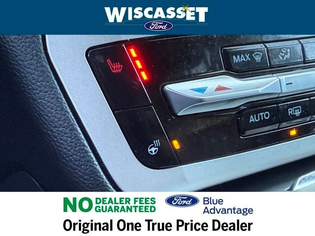 Certified 2022 Ford Explorer XLT w/ Equipment Group 202A image 18