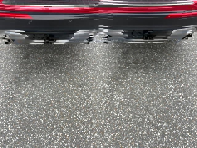 Certified 2022 Ford Explorer Limited w/ Equipment Group 301A image 30