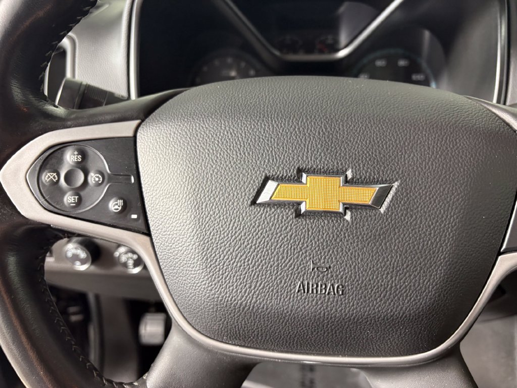 Used 2022 Chevrolet Colorado ZR2 w/ ZR2 Midnight Special Edition AWD/4WD image 23