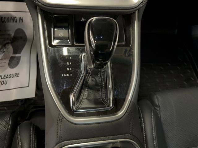 Used 2022 Subaru Outback Limited image 14
