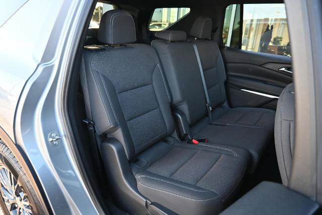 Used 2024 Chevrolet Traverse LS AWD/4WD image 25
