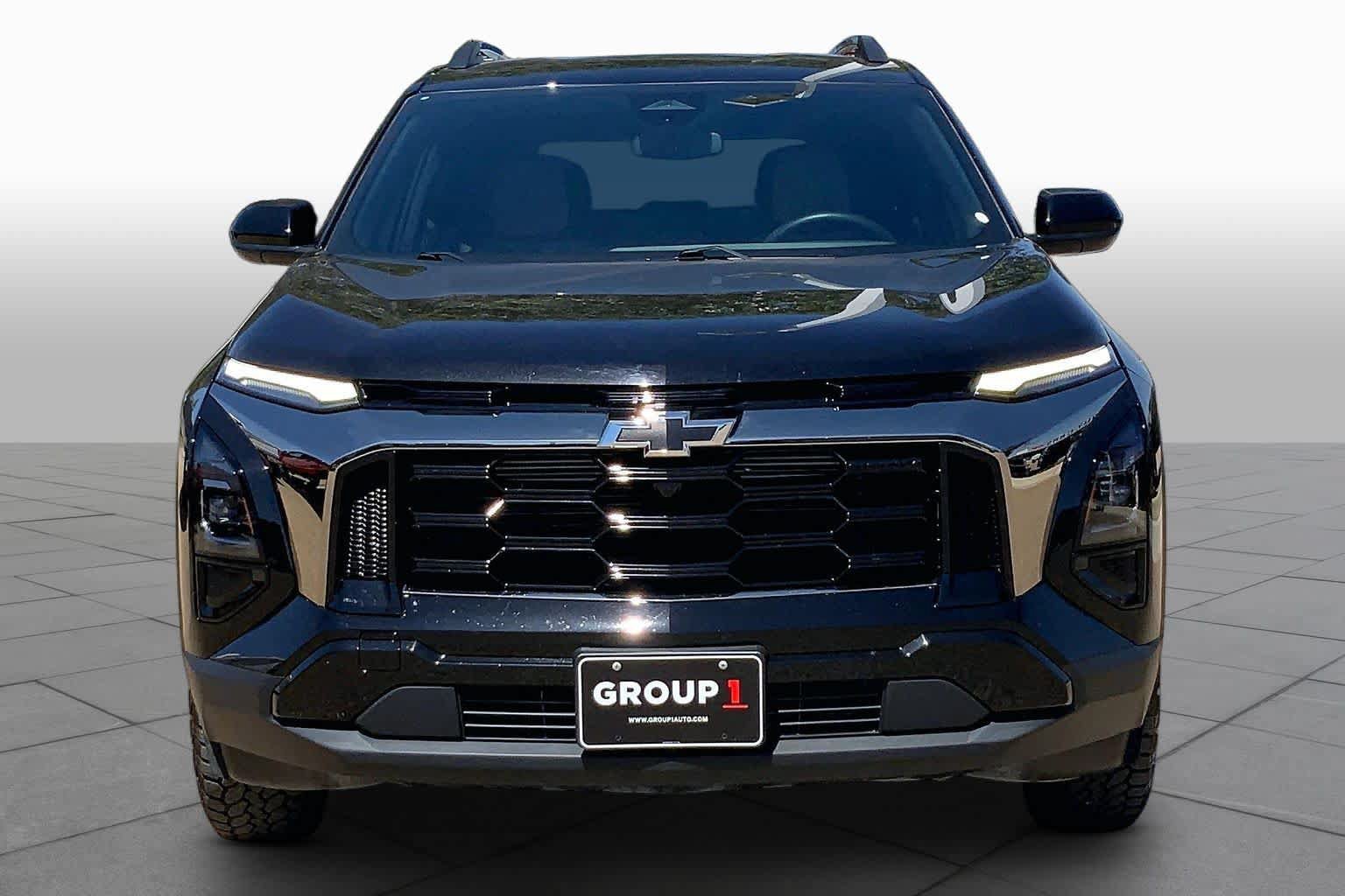 Used 2025 Chevrolet Equinox ACTIV FWD image 4