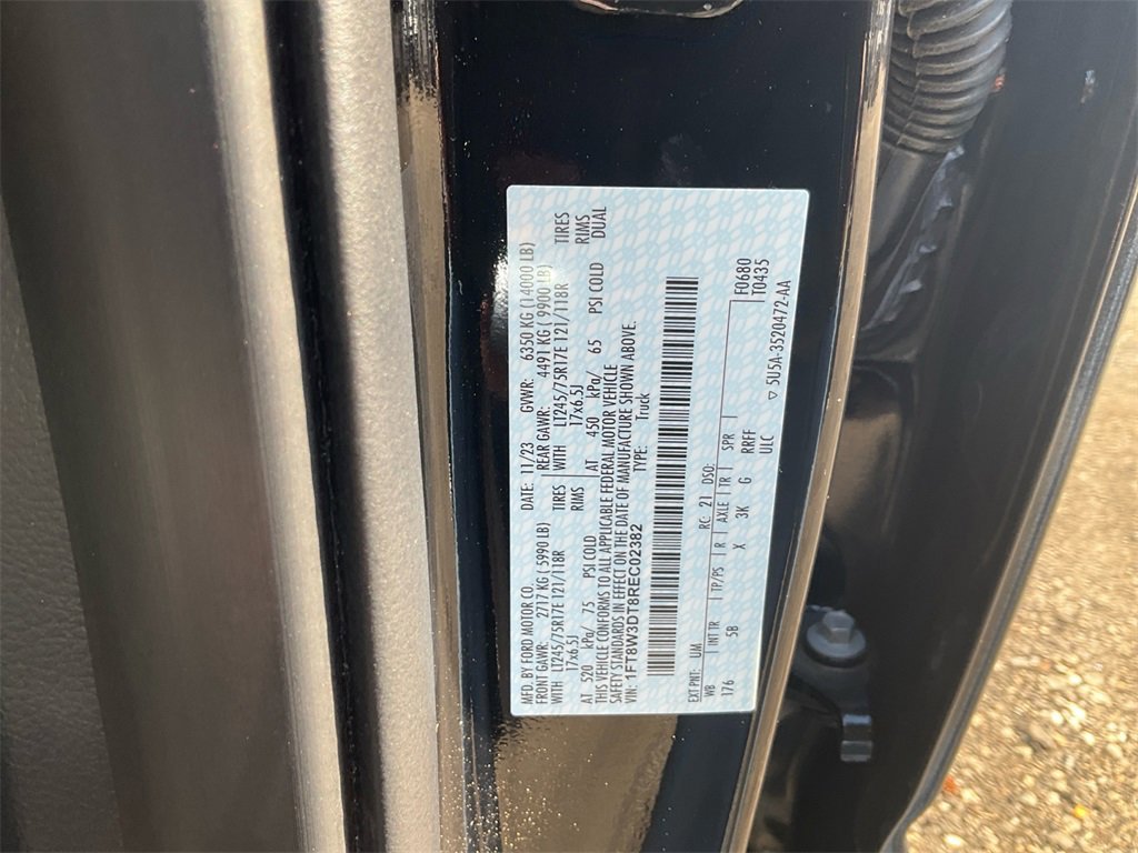Certified 2024 Ford F350 Lariat w/ Lariat Ultimate Package image 18