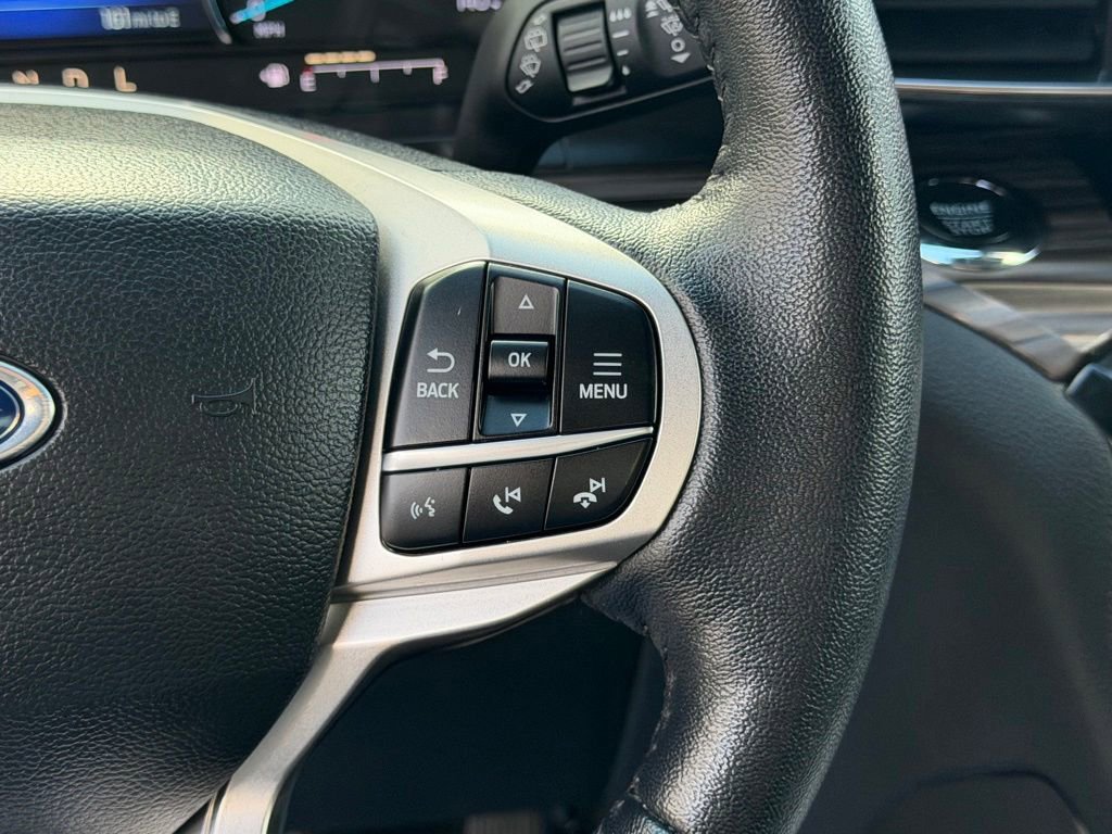 Certified 2023 Ford Explorer Limited RWD image 29