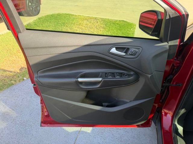 Certified 2019 Ford Escape Titanium FWD image 9