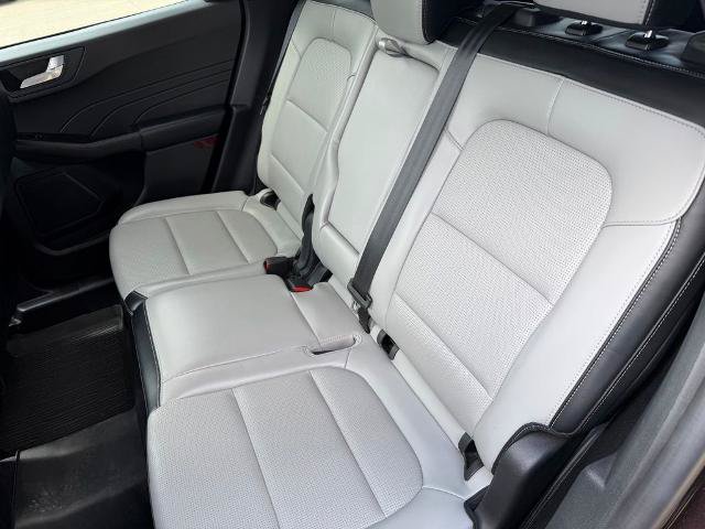 Certified 2023 Ford Escape Platinum AWD/4WD image 11