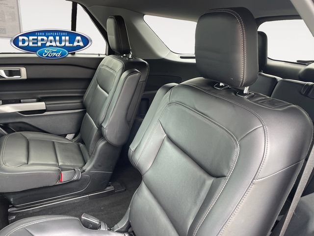Certified 2023 Ford Explorer XLT w/ Equipment Group 202A AWD/4WD image 17